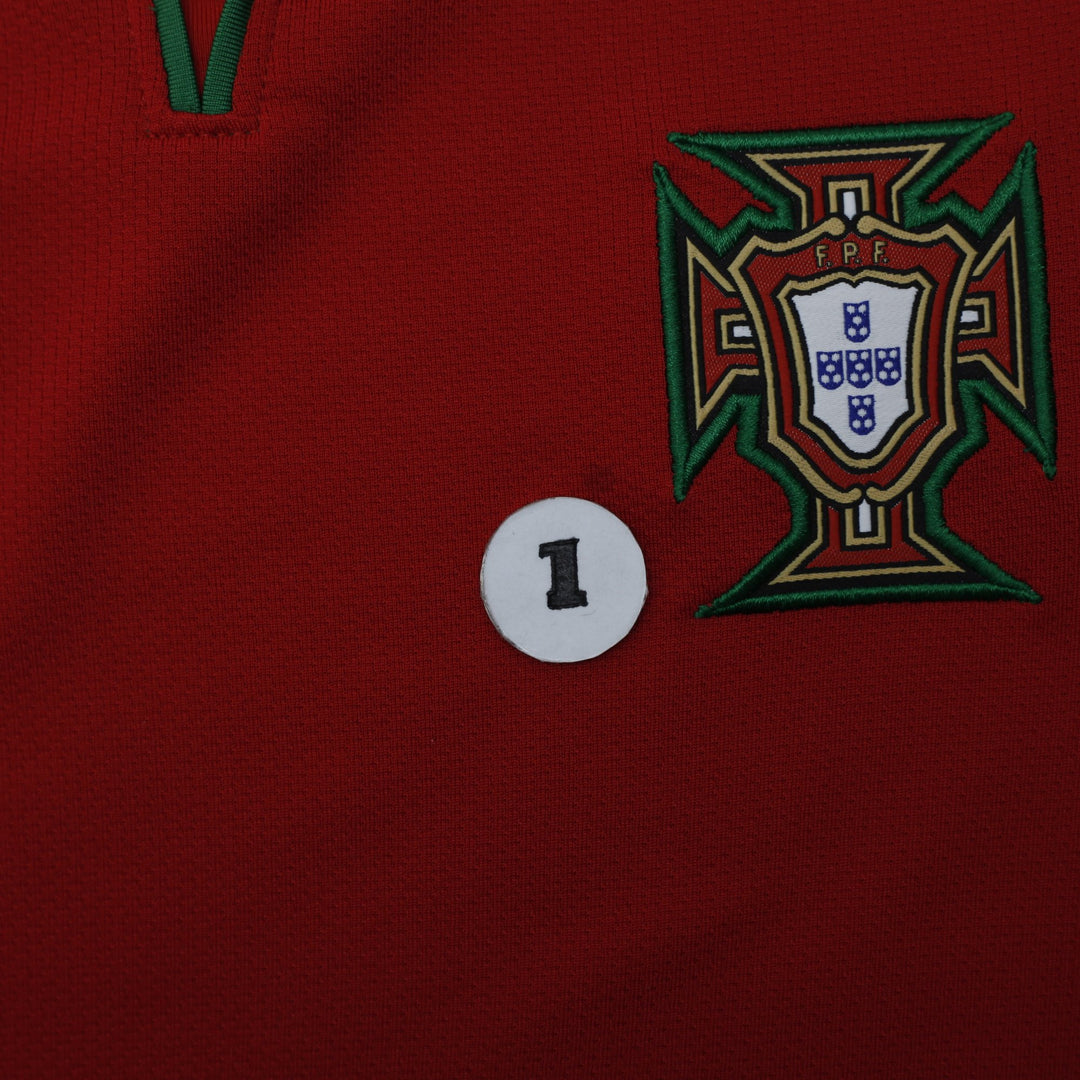 Vintage Youth Boys Nike Portugal 2008-09 Soccer Red Jersey | Migration_Jerseys - Alternate View | Fashion Rerun