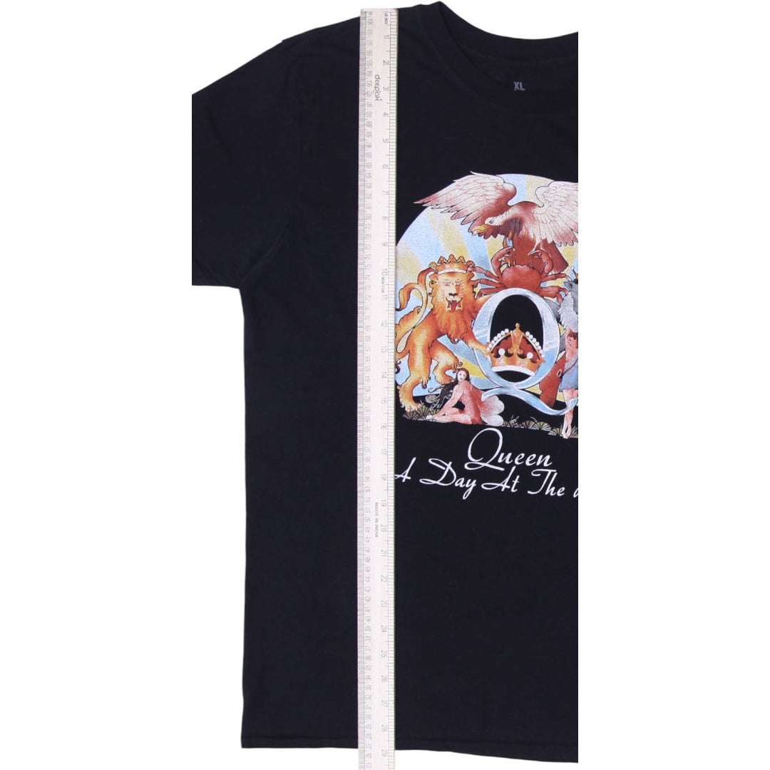 Mens Queen A Day At The Races Graphic Band T-Shirt Size XL
