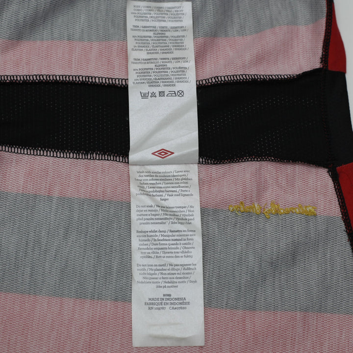 2011-2012 Umbro Manchester City Away Football Jersey Size 48 | Migration_Jerseys - Alternate View | Fashion Rerun