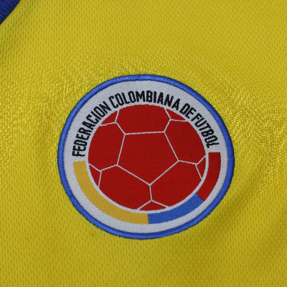 Vintage 1998 Reebok Colombia Home Football Shirt Jersey Size L