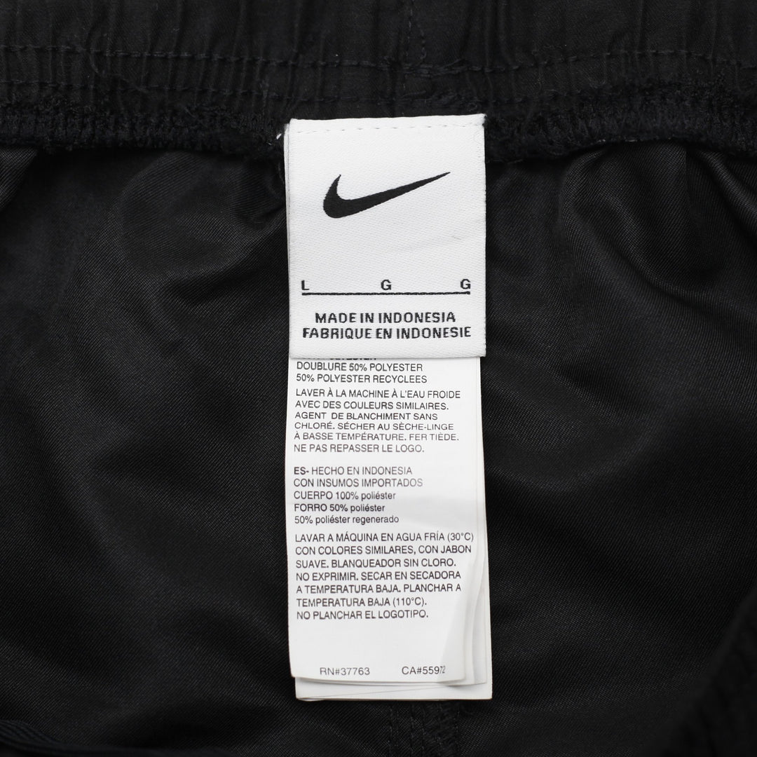 Nike Elastic Waist Sportswear Shorts Size L | Migration_Shorts - Back View | Fashion Rerun
