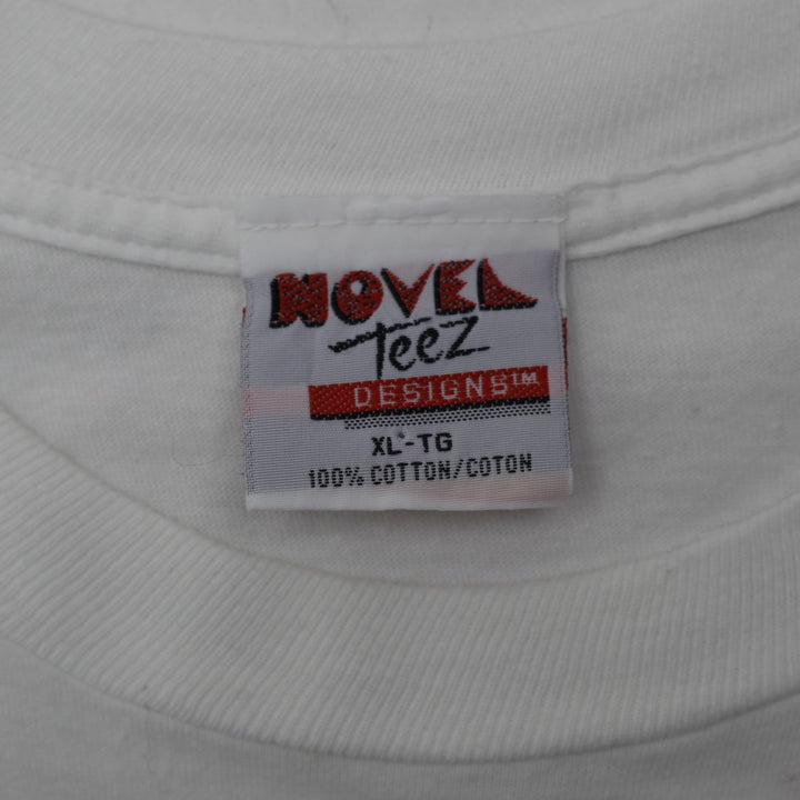 Vintage 1993 Warner Bros. Looney Tunes Basketball Graphic Single Stitch T-Shirt