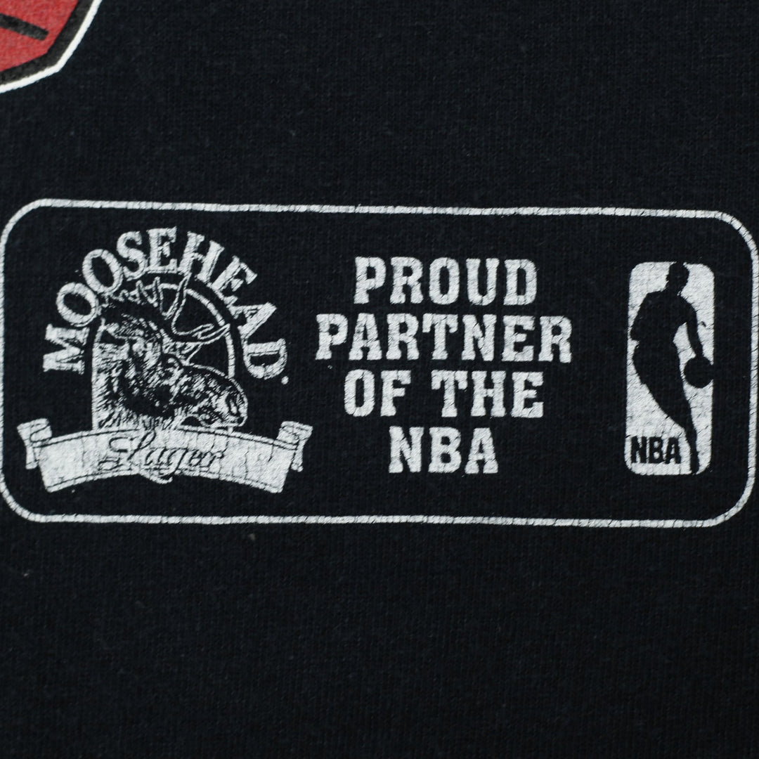 Mens Gildan Chicago Bulls T-Shirt Black NBA Basketball Graphic XL | Migration_T-Shirts - Detail View | Fashion Rerun