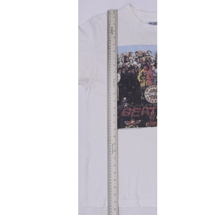 Vintage 1990 Beatles Sgt. Pepper's Lonely Hearts Club T-Shirt L | Migration_T-Shirts - View 8 | Fashion Rerun