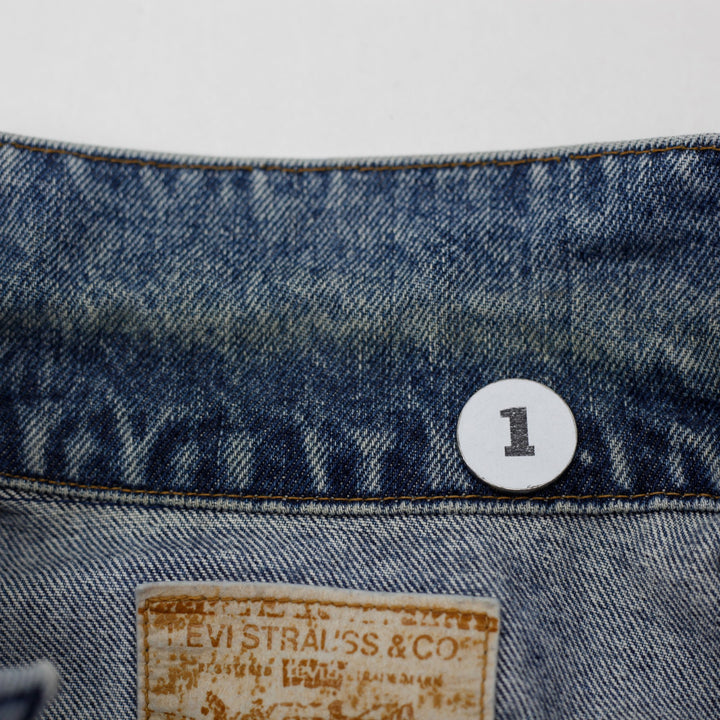 Vintage Levis Trucker Jacket Washed Blue Denim PolyGram Graphic