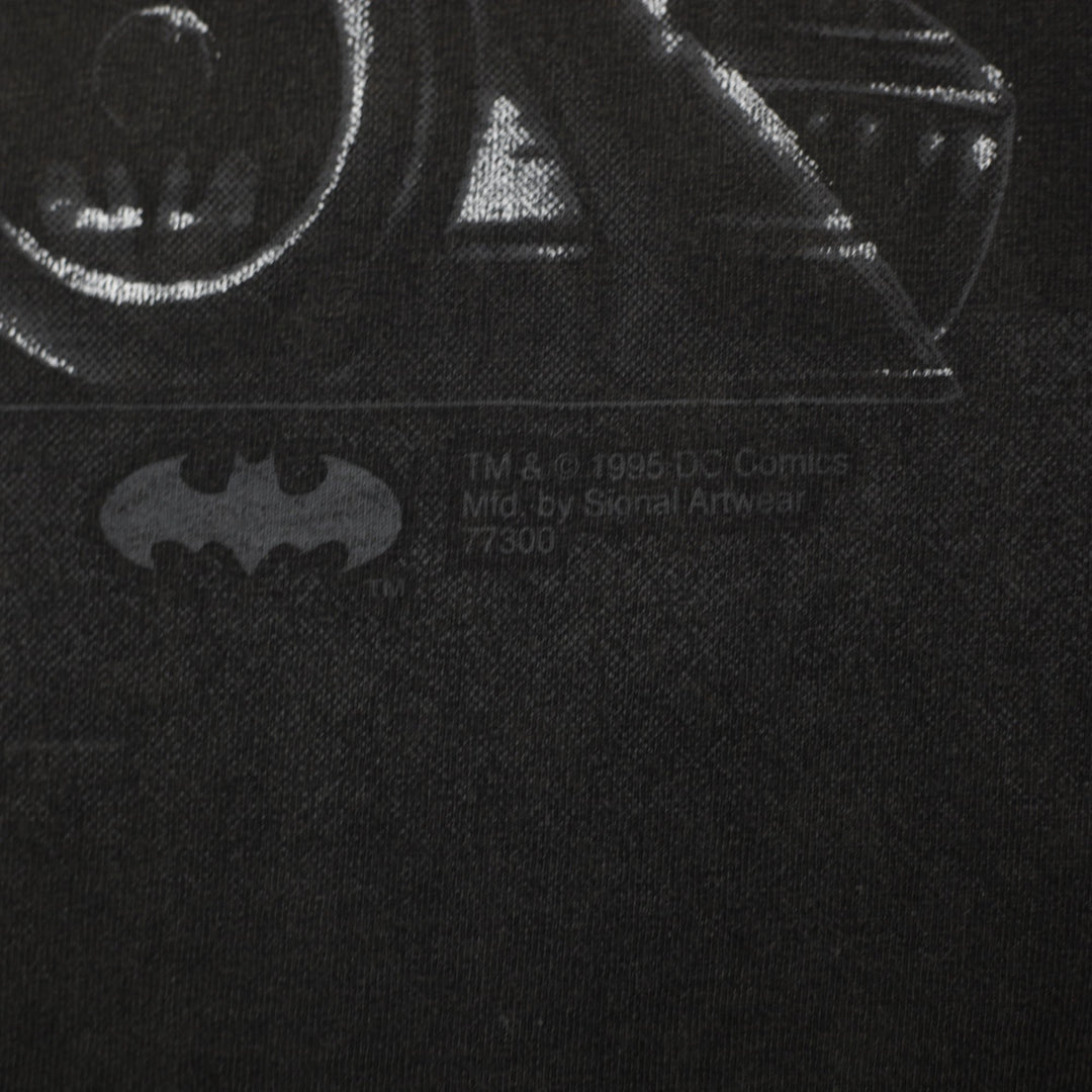 Vintage 1995 Batman Forever Batmobile Wrap-Around T-Shirt | Migration_T-Shirts - Detail View | Fashion Rerun