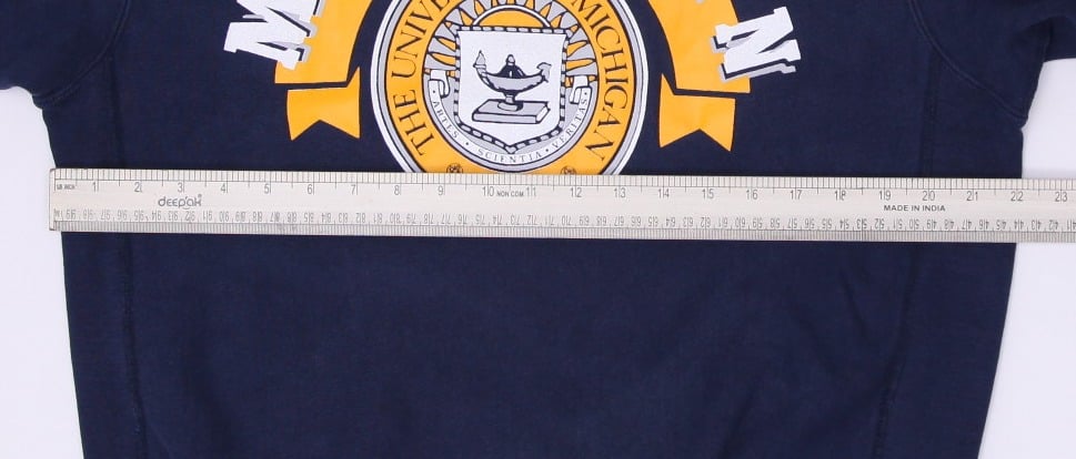 Vintage Champion Reverse Weave Navy University of Michigan Crewneck Sweatshirt L