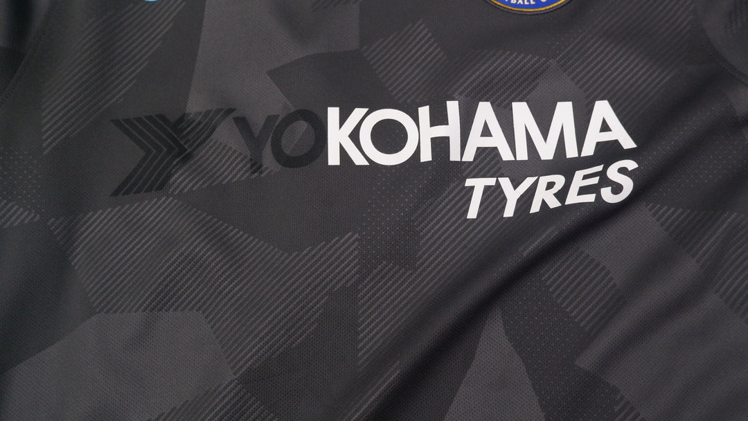 Mens Authentic Nike Chelsea Football Club Yokohama Tyres 2017-2018 Jersey