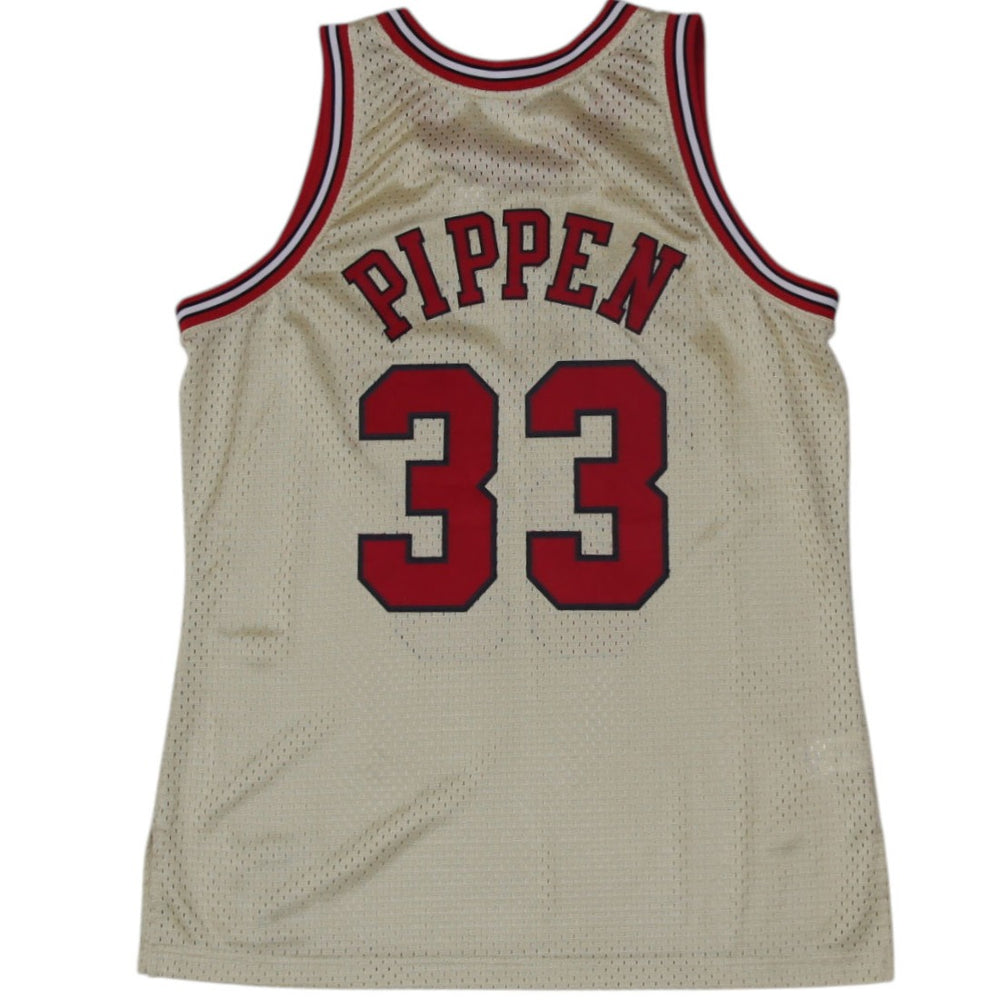 Vintage 1997-98 Chicago Bulls Scottie Pippen Mitchell & Ness Gold Jersey NBA Size XS | Migration_Jerseys - Si | Fashion Rerun
