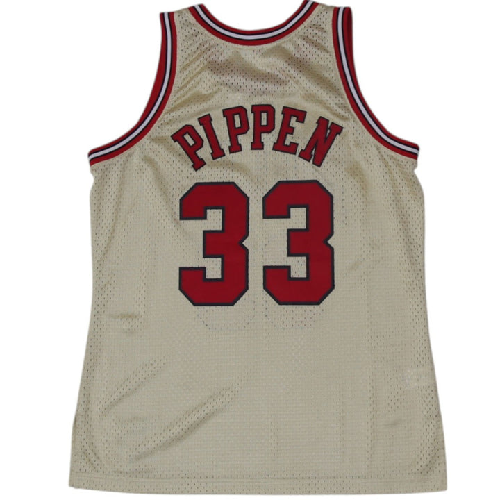 Vintage 1997-98 Chicago Bulls Scottie Pippen Mitchell & Ness Gold Jersey NBA Size XS | Migration_Jerseys - Si | Fashion Rerun