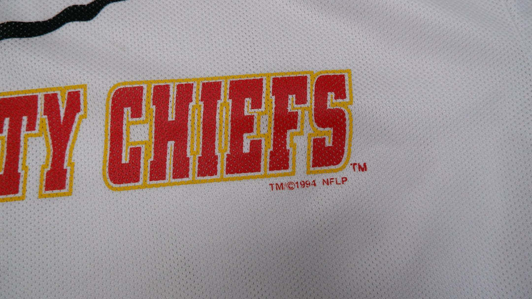 Vintage Mens Logo Athletic Kansas City Chiefs Jersey Red White NFL Football