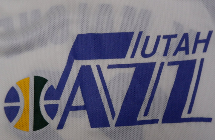 Vintage Champion NBA Utah Jazz #32 K. Malone Basketball Jersey