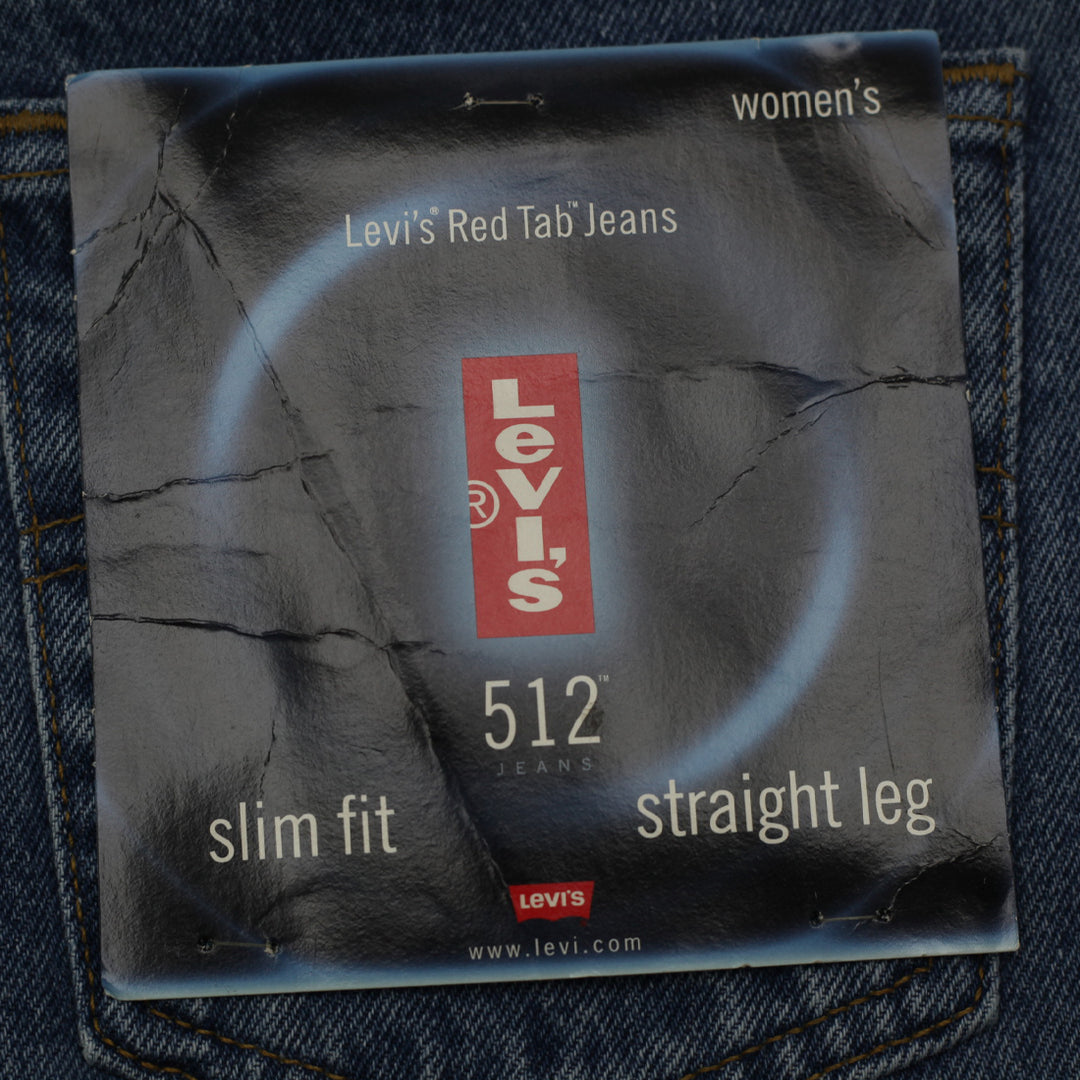 Vintage Ladies Levi's Slim Fit Straight Leg Jeans Made In Canada - Fashion Rerun Vintage Migration_Pants