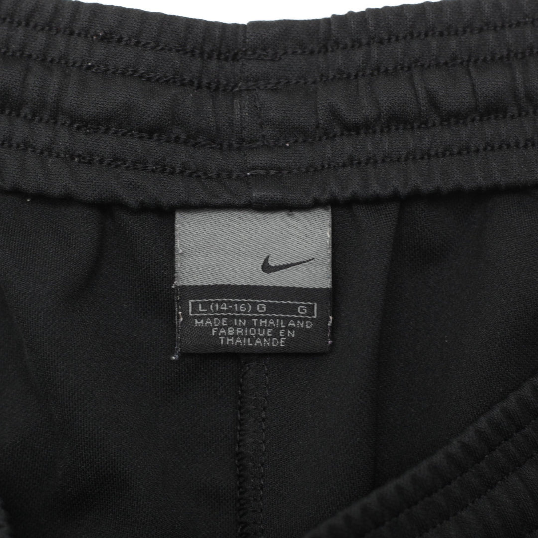 Nike Athletic Quick Dry Breathable Shorts Size L | Migration_Shorts - Back View | Fashion Rerun