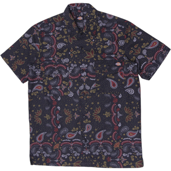 Mens Dickies Paisley Bandana Print Short Sleeve Button-Up Shirt