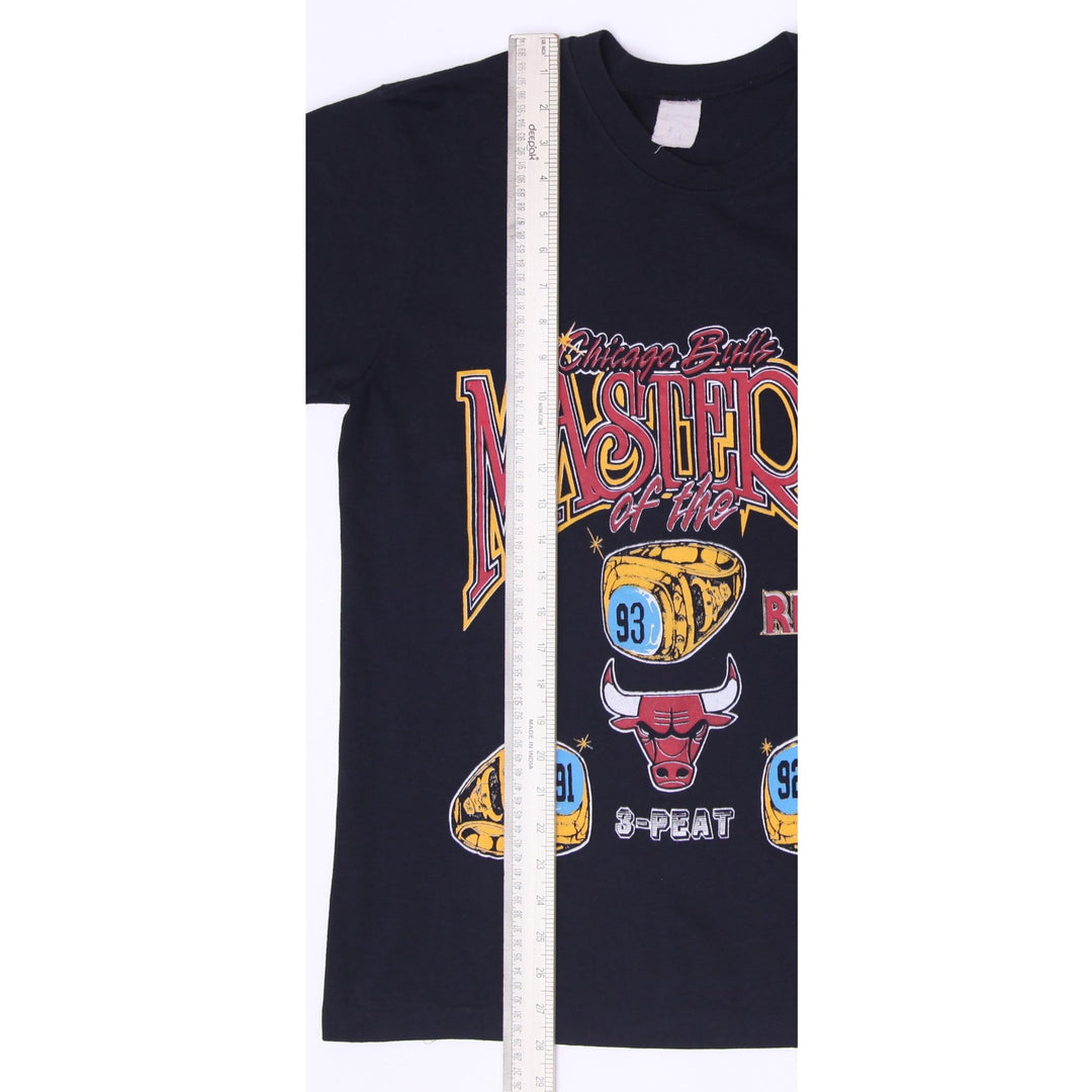 Vintage 90s Chicago Bulls Masters Of The Rings 3 Peat Championship Single Stitch T-Shirt