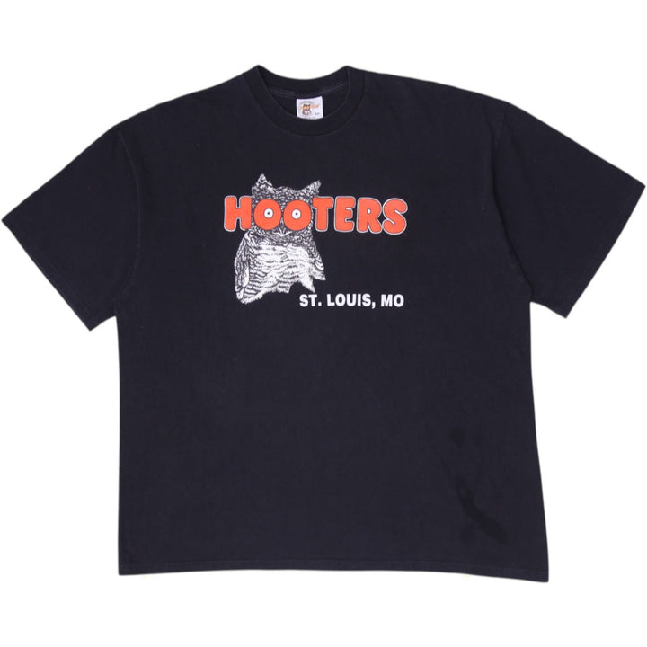 Vintage Vintage 90s Hooters St Louis MO graphic T-Shirt Size XXL
