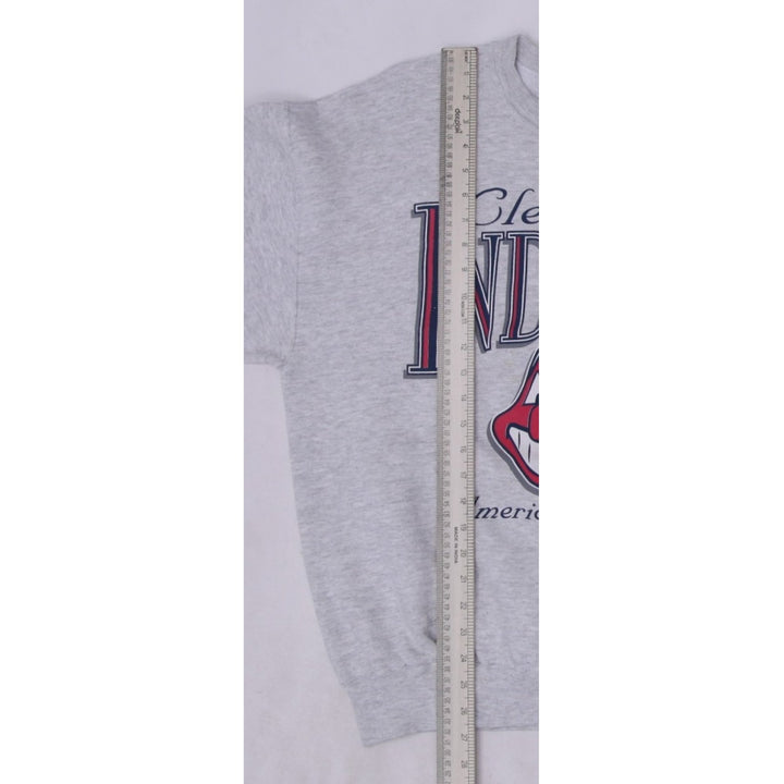 Vintage 1996 Cleveland Indians MLB Vintage Sweatshirt Size XL | Migration_Sweatshirts - View 10 | Fashion Rerun