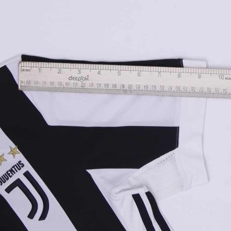 Mens 2017-18 Adidas Juventus Home Football Jersey Size S