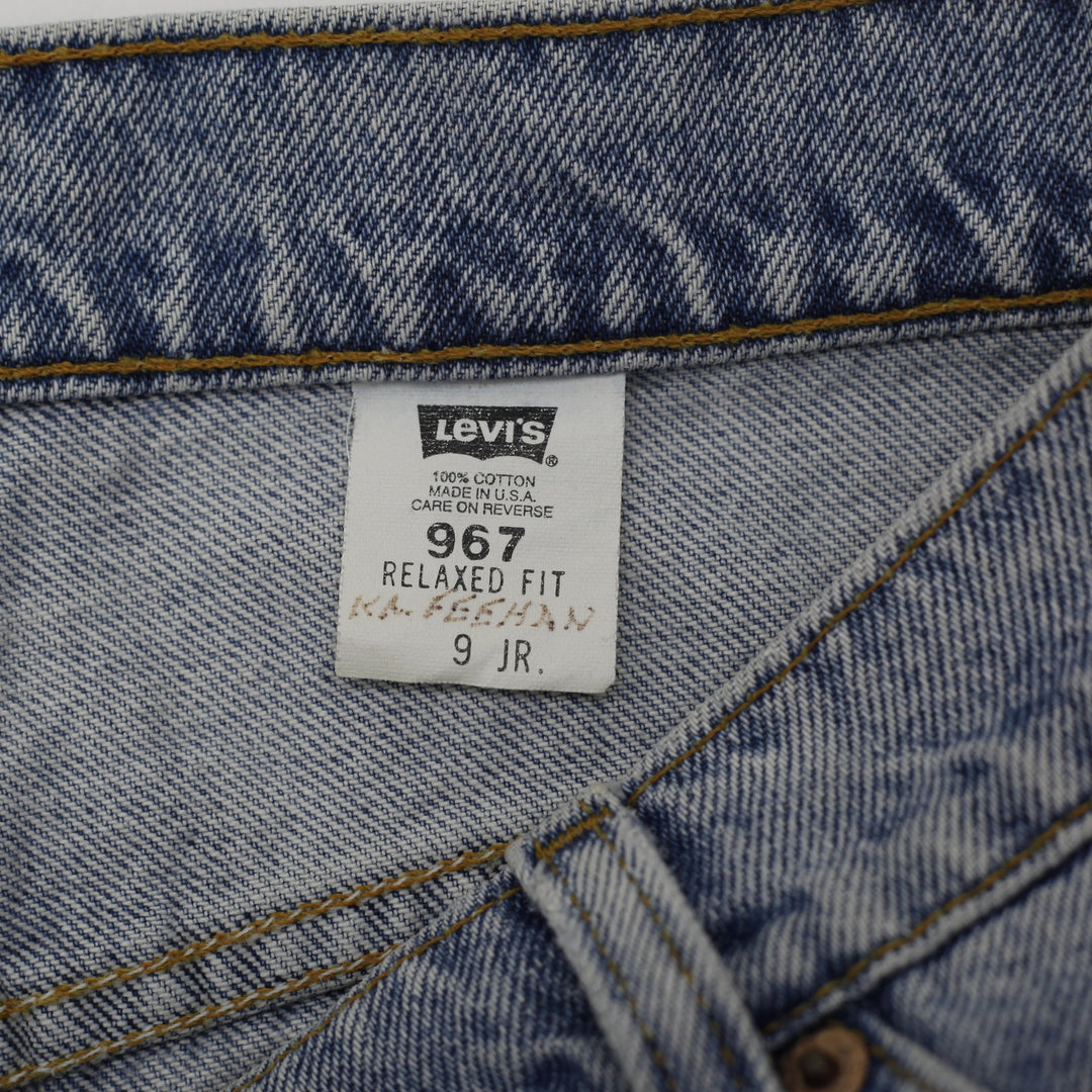 Ladies Levis 967 Relaxed Fit Denim Shorts Size 9 JR | Migration_Shorts - Back View | Fashion Rerun