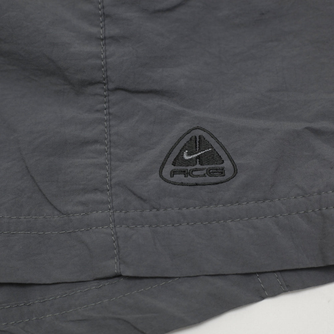 Mens Nike ACG ACG Grey Belted Nylon Hiking Cargo Shorts Size M
