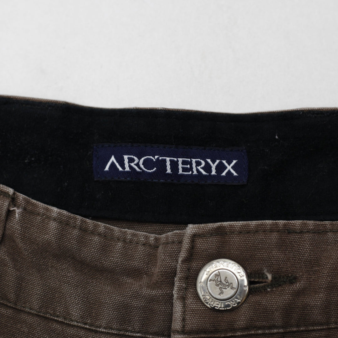 Mens Arcteryx Brown Cotton Casual Outdoor Wear Shorts Size 34 | Migration_Shorts - Detail View | Fashion Rerun