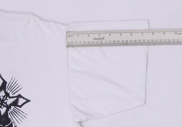 Vintage 90’s Single Stitch Maria Guadalupe T-Shirt | Migration_T-Shirts - View 8 | Fashion Rerun