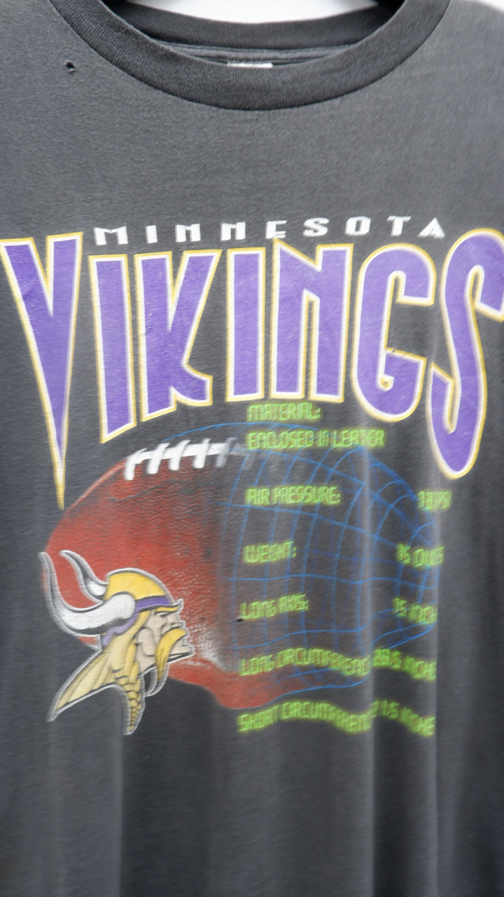 Logo 7 Minnesota Vikings Vintage T-Shirt