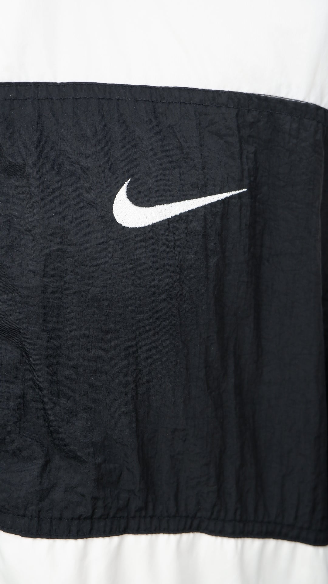 90's Nike Swoosh Embroidered Full Zip VNTG Black & White Windbreaker Jacket