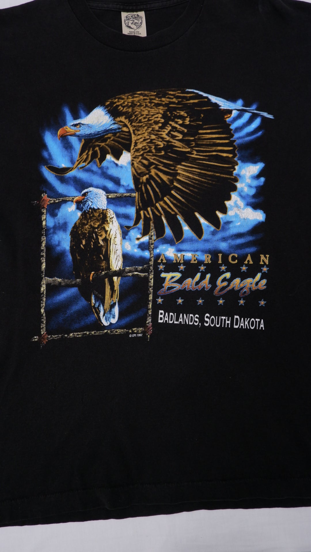 Vintage 1997 American Bald Eagle T-Shirt Single Stitch Made in USA