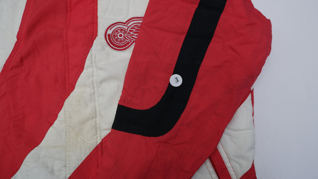 Vintage 90s Apex One Detroit Red Wings Puffer Jacket Red NHL Hockey