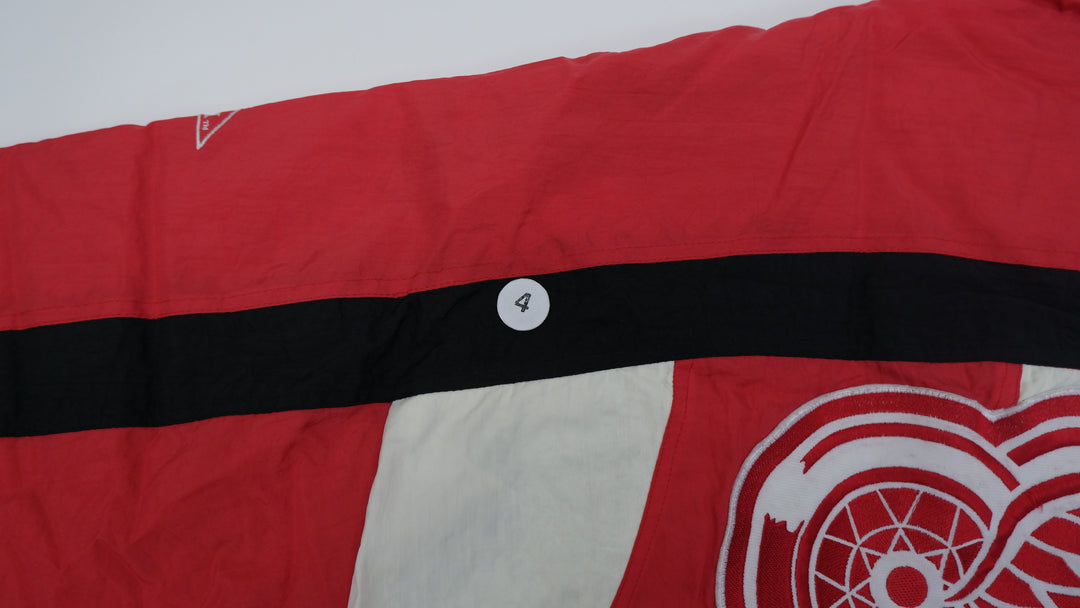 Vintage 90s Apex One Detroit Red Wings Puffer Jacket Red NHL Hockey