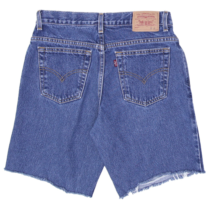 Vintage Levis 550 Relaxed Fit Husky Denim Shorts | Migration_Shorts UAENAT20 - Side View | Fashion Rerun