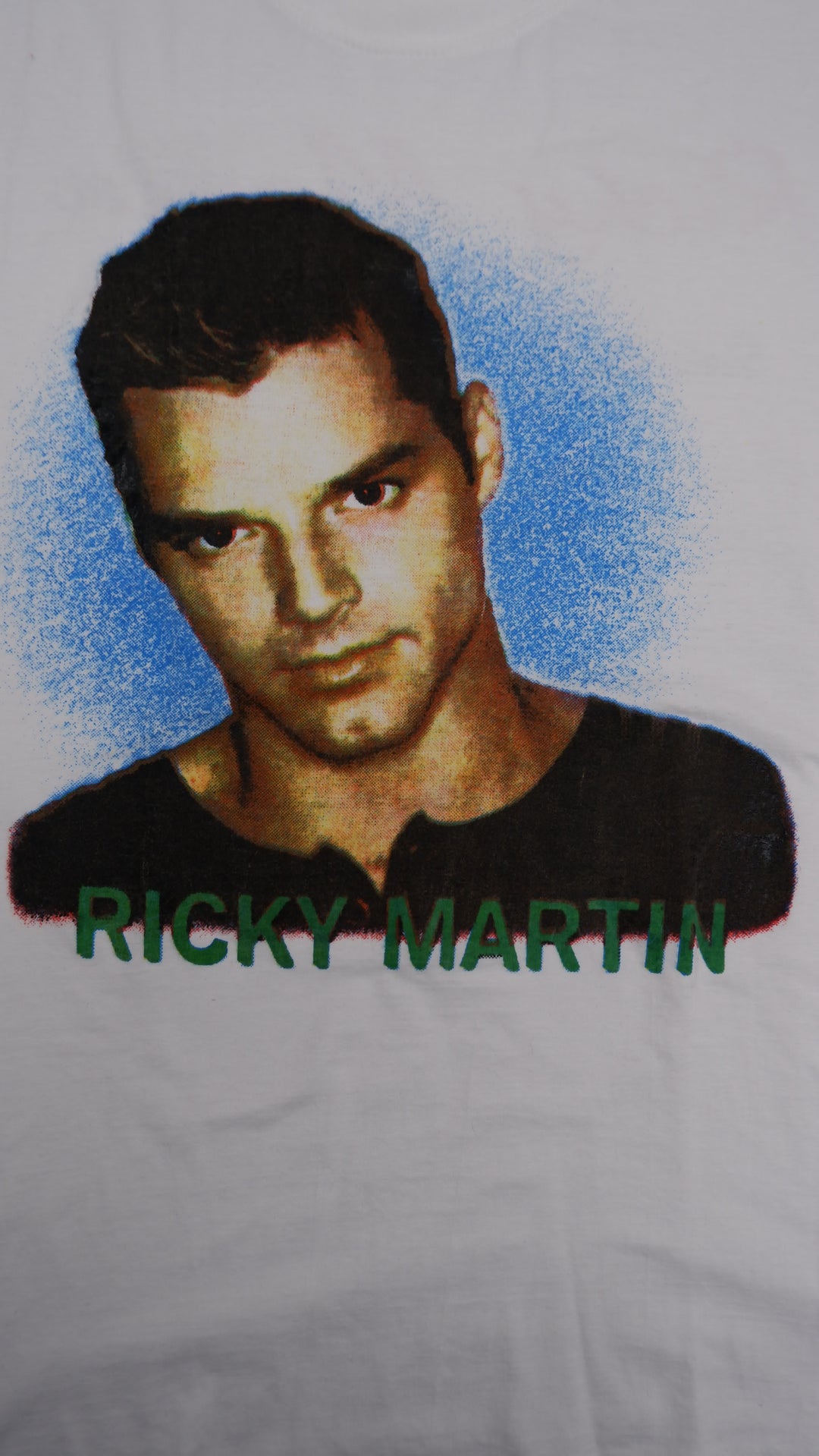 Vintage Sogo Ricky Martin Shake Your Bon-Bon Tour 2000 T-Shirt
