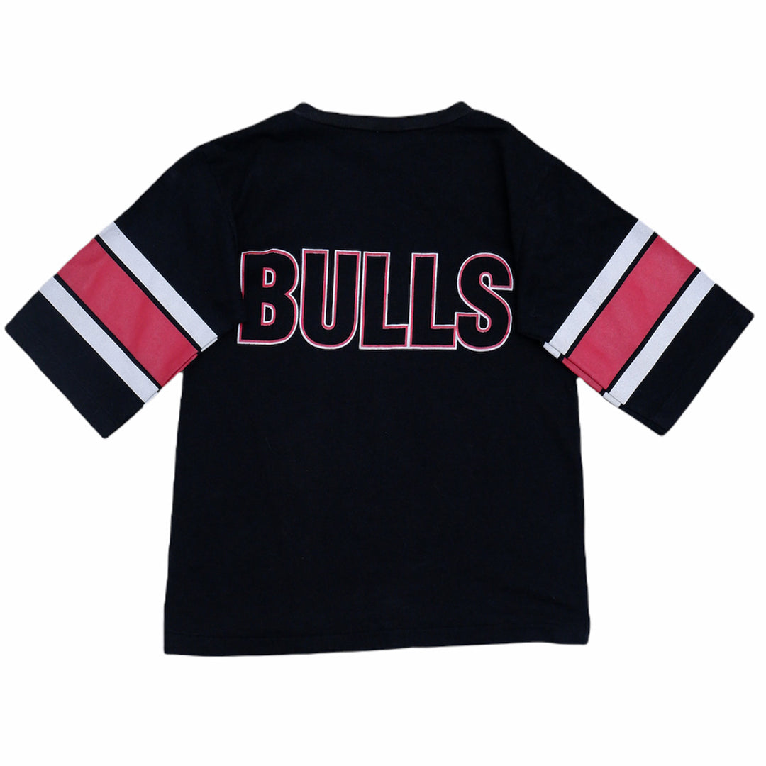 Vintage Ravens Athletic Chicago Bulls V-Neck Boys Youth T-Shirt Single Stitch