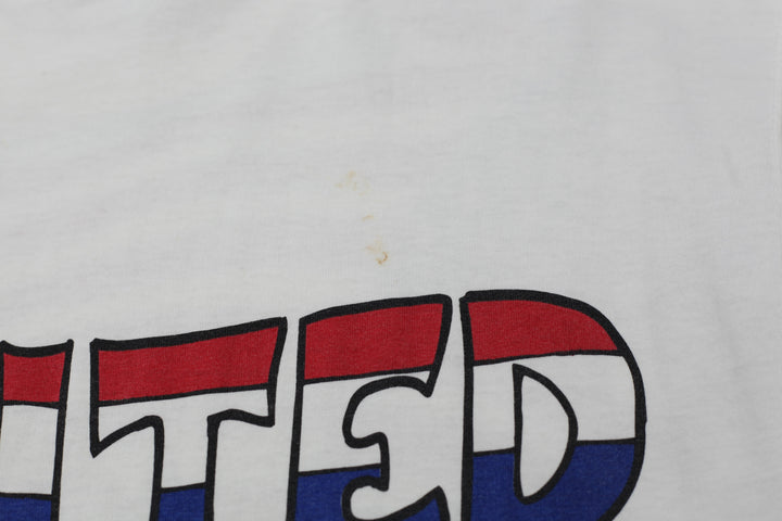 1995 Vintage Tazmanian Devil USA Flag T-Shirt Made in USA White L