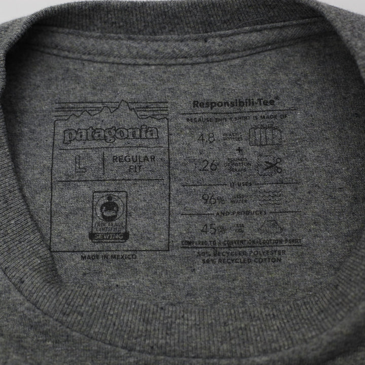 Mens Patagonia P-6 Logo Responsibili-Tee Gravel Heather Grey T-Shirt Size L