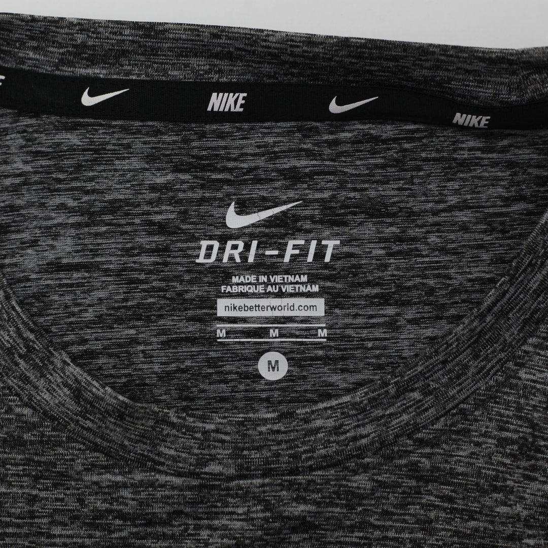Ladies Nike Dri-Fit Athletic Short Sleeve T-Shirt Size M