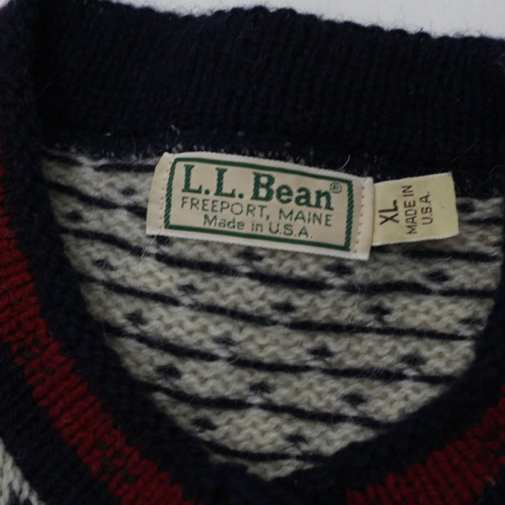 Vintage L. L. Bean U.S.A. Wool Fair Isle Snowflake Sweater Embellished Button XL