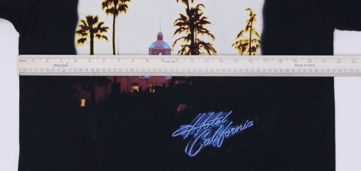 Vintage Eagles "Hotel California" Tour 2002 Black Graphic T-Shirt Large | Migration_T-Shirts - View 6 | Fashion Rerun
