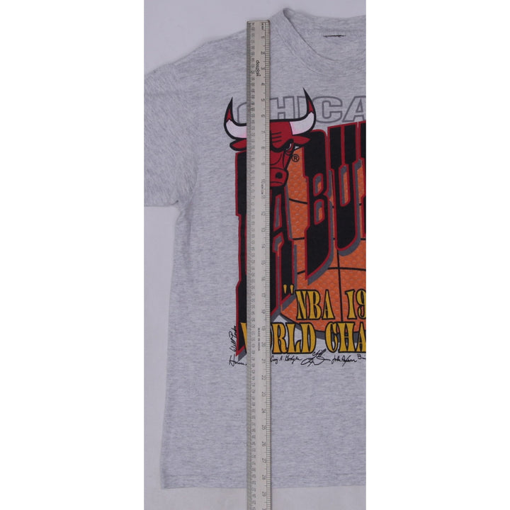 Vintage 1992 Chicago Bulls "Back 2 Back" NBA World Champions T-Shirt | Migration_T-Shirts - View 10 | Fashion Rerun