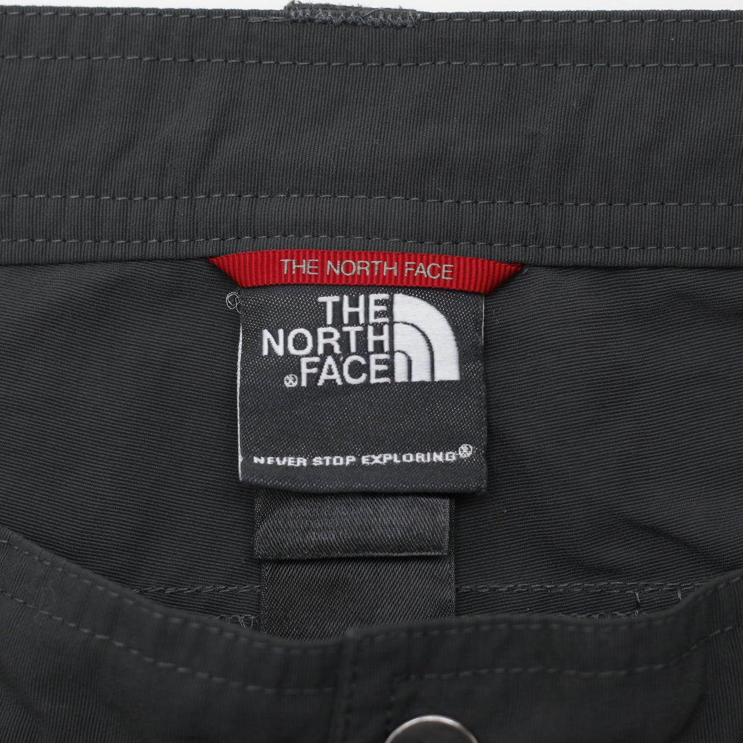 The North Face Outdoor Utility Cargo Shorts Size 30 | Migration_Shorts - Back View | Fashion Rerun