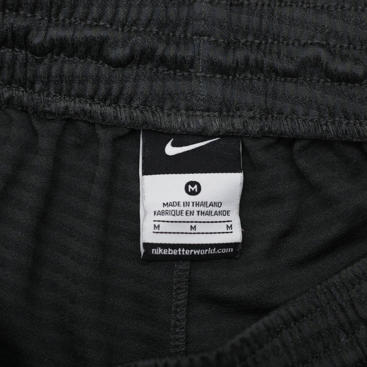 Nike Striped Athletic Sportswear Shorts Size M | Migration_Shorts - Back View | Fashion Rerun
