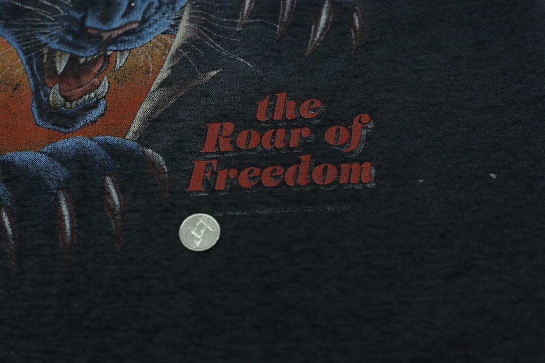 Vintage Harley Davidson 3D Emblem Panther T-Shirt Single Stitch Made In USA Distressed L - Fashion Rerun Vintage Migration_T-Shirt