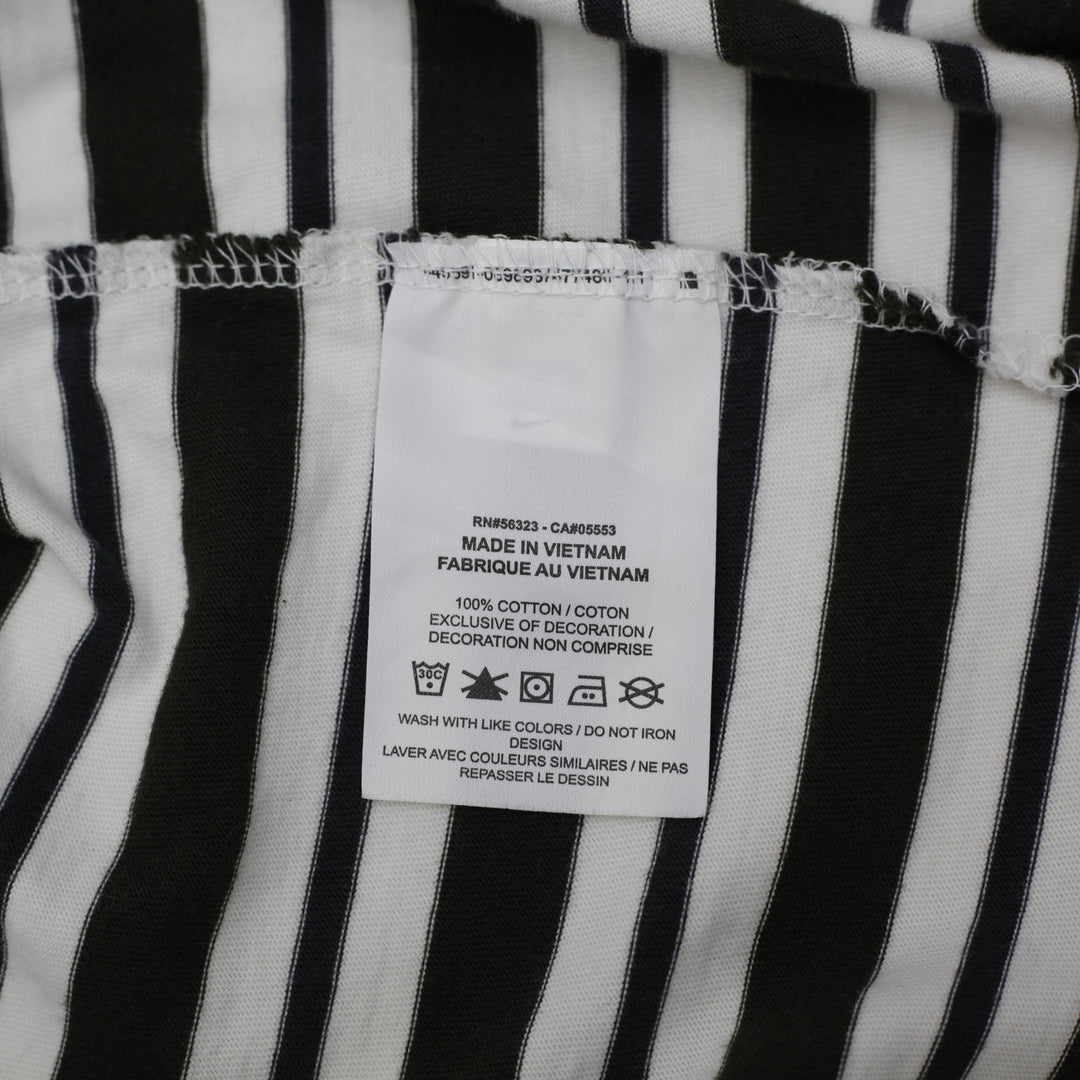 Mens Nike SB T-Shirt Black White Striped Loose Fit Skate Size S
