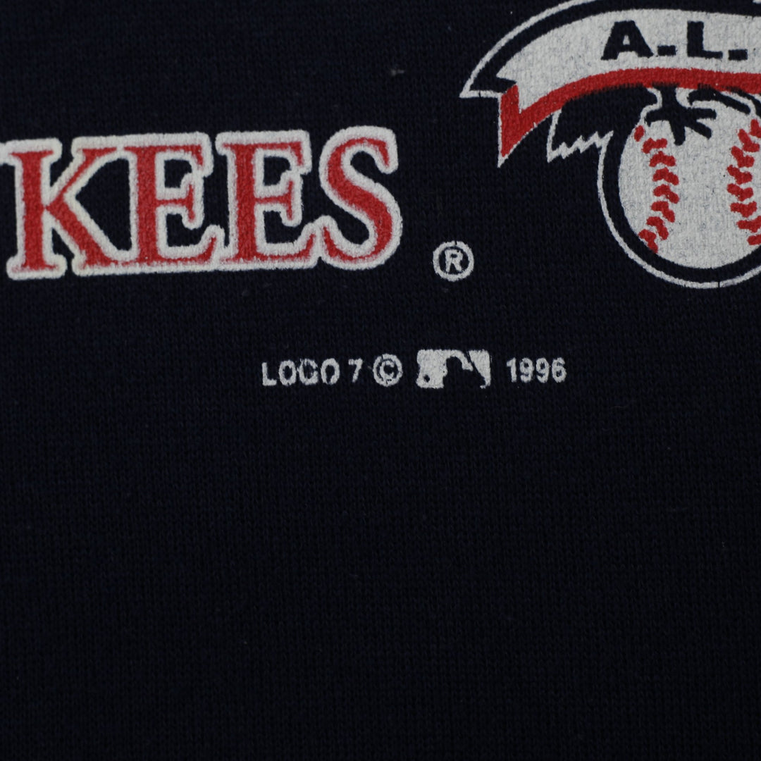 Vintage Navy New York Yankees 1996 World Series Champions Crewneck Sweatshirt XL | Migration_Sweatshirt - Det | Fashion Rerun