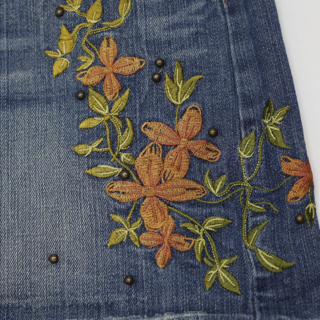 Y2K Ladies Candie's Embroidered Floral Denim Mini Skirt Size 3