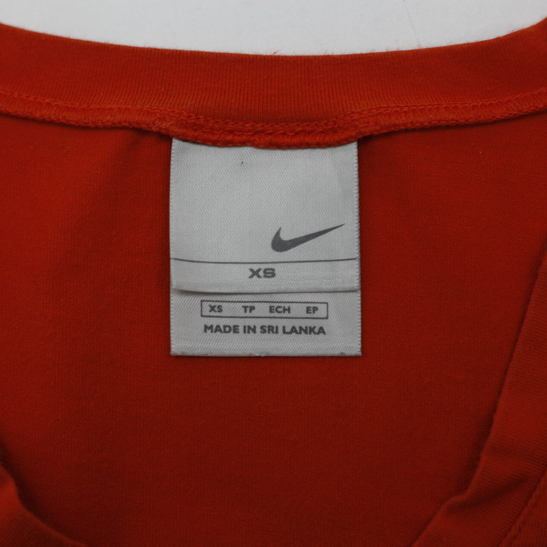 Ladies Nike Swoosh Fitted V-Neck Short Sleeve T-Shirt Size XS