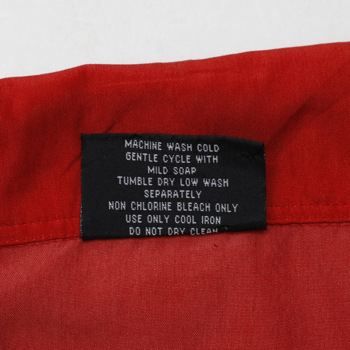 Vintage Mens BLNY Egypt Egyptian Statues Red Graphic T-Shirt Size L | Migration_Shirts - Detail View | Fashion Rerun