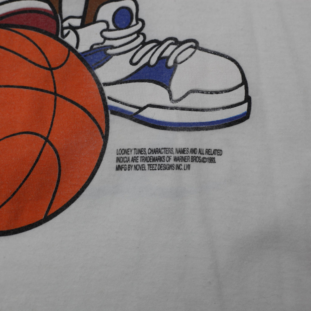 Vintage 1993 Warner Bros. Looney Tunes Basketball Graphic Single Stitch T-Shirt